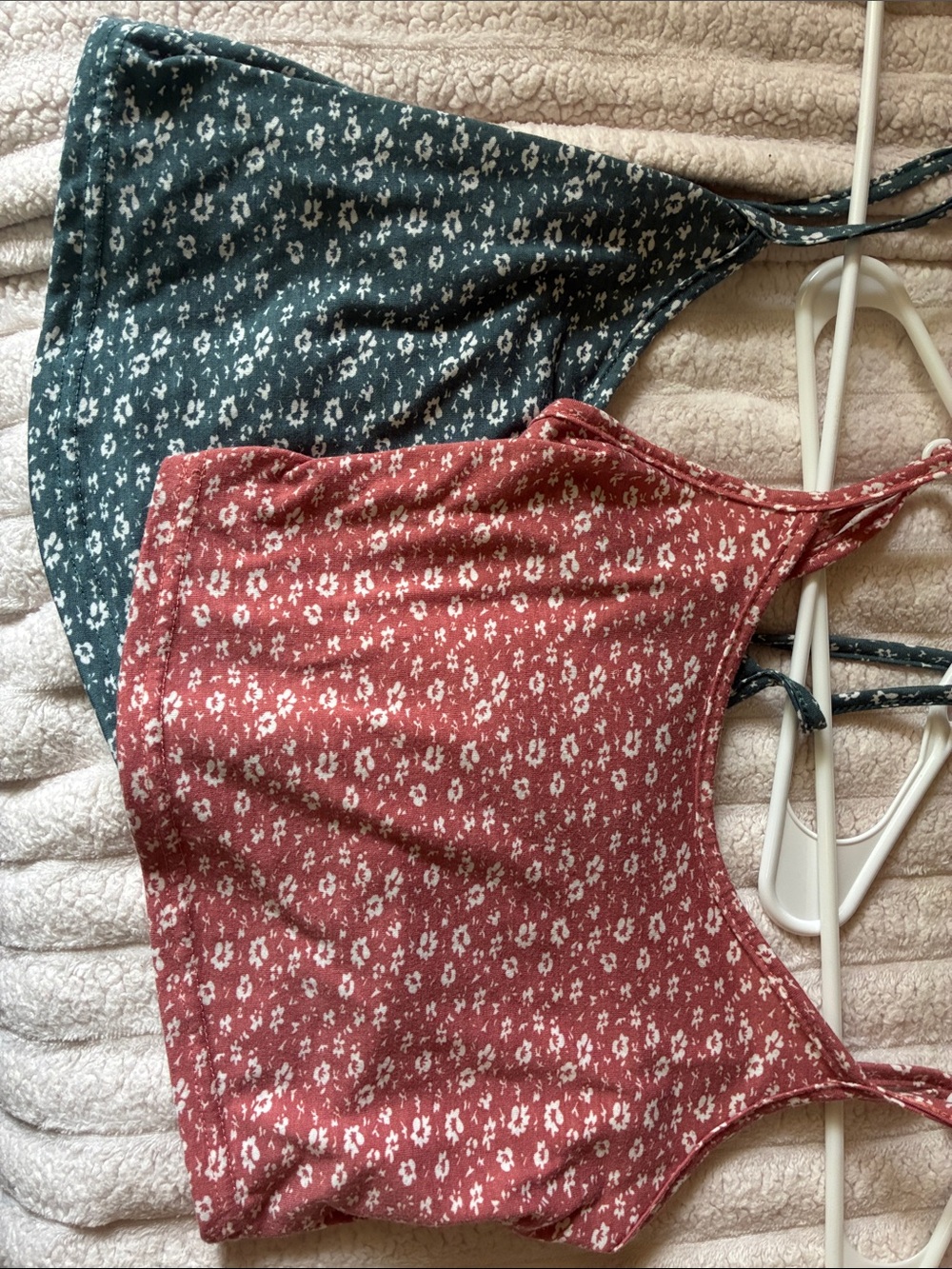 Floral Print Crop Tank Top Duo - Rust & Forest Green